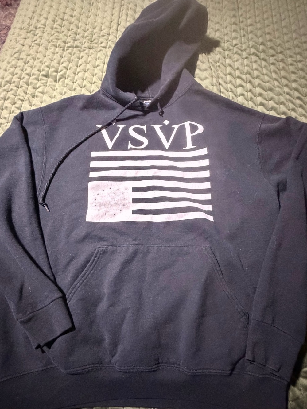 A$AP Rocky "VSVP" Flag Logo pullover Jerzees hoodie size large